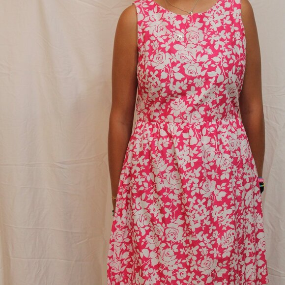 Floral lined dress with belt - Picture 7 of 10